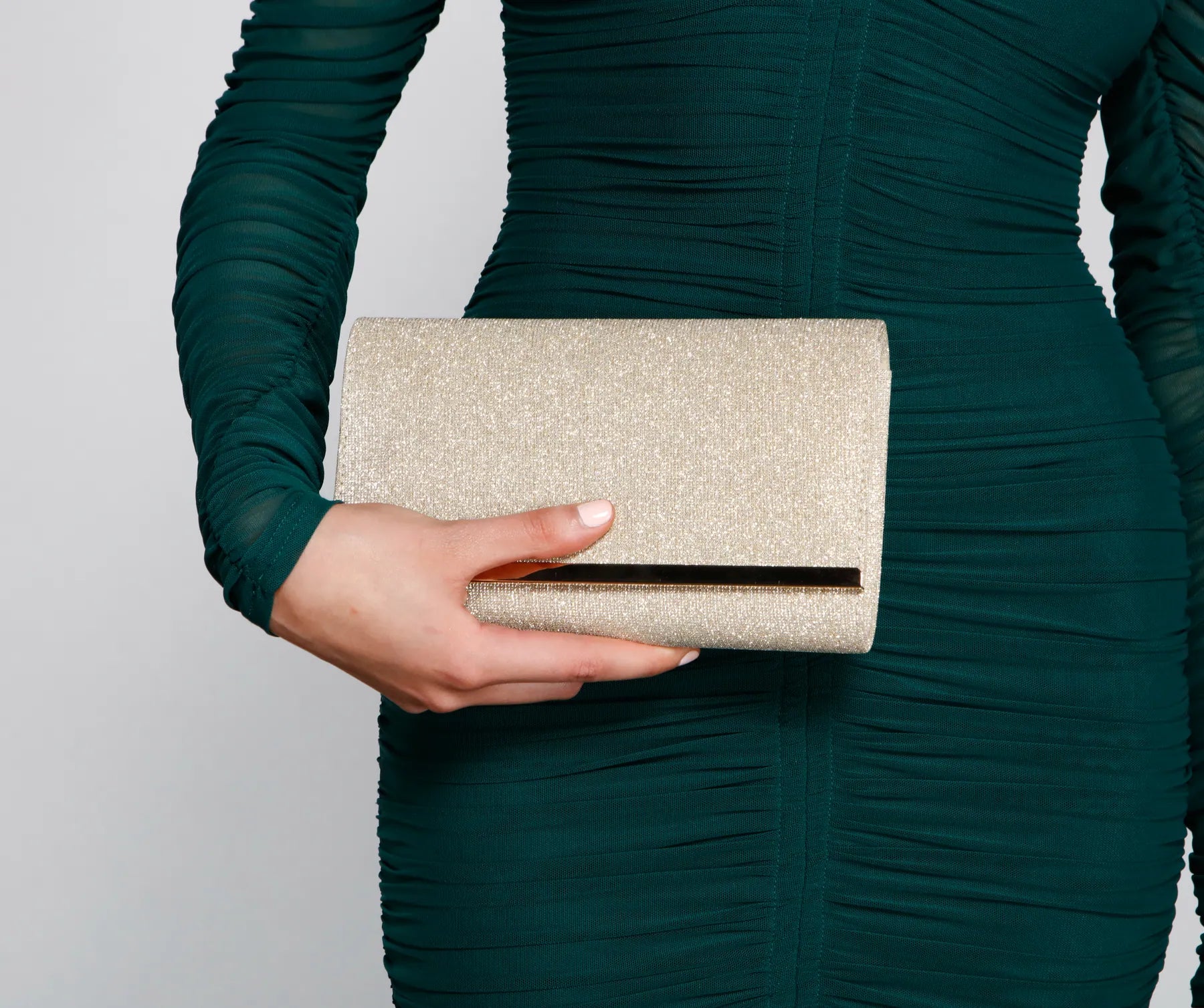 Glitzy Moment Glitter Mesh Clutch